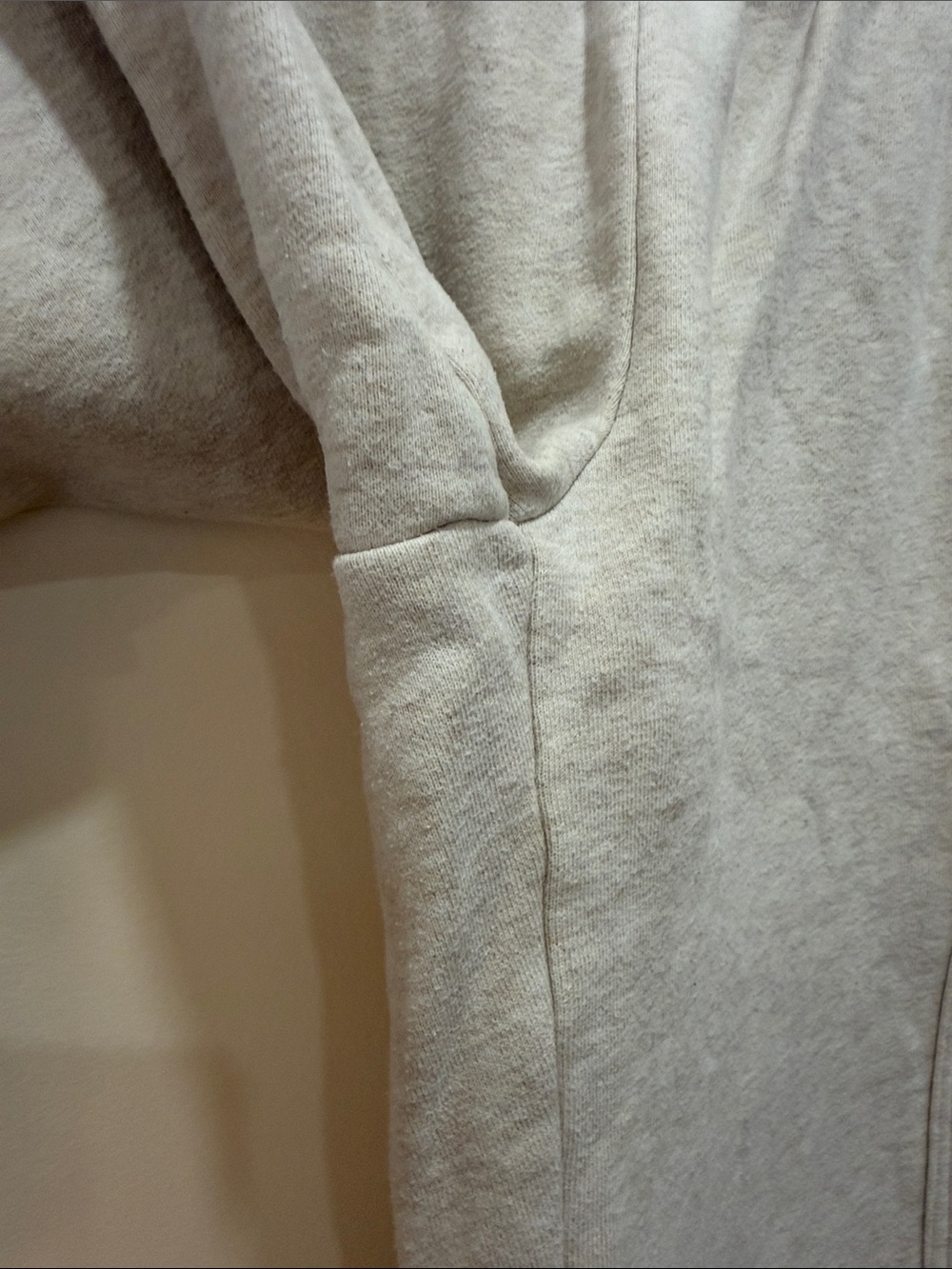 TNA Cozy Fleece Mega Cargo Pants in Heather Ecru - Picture 6 of 12